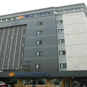 https://bali-tourist.hotels-seoul.net