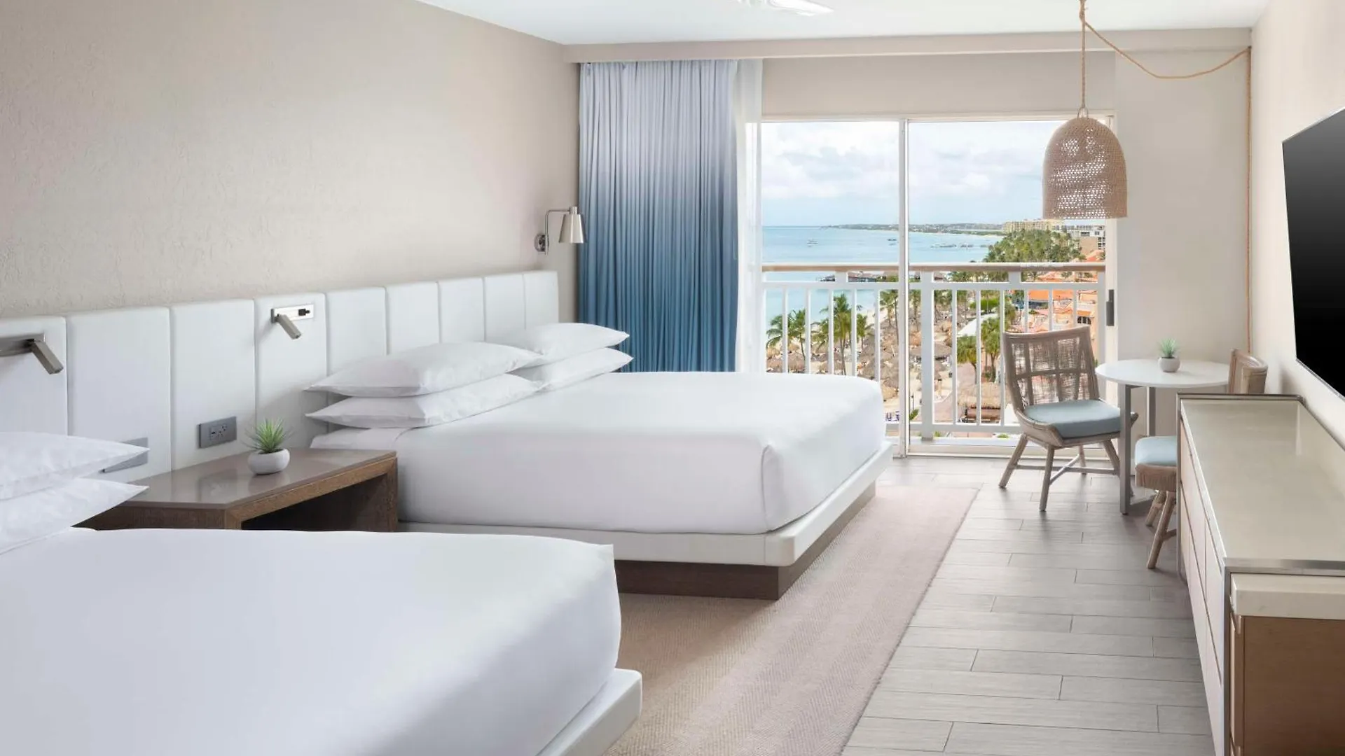 ****  Hyatt Regency Aruba Resort & Casino Palm Beach Aruba